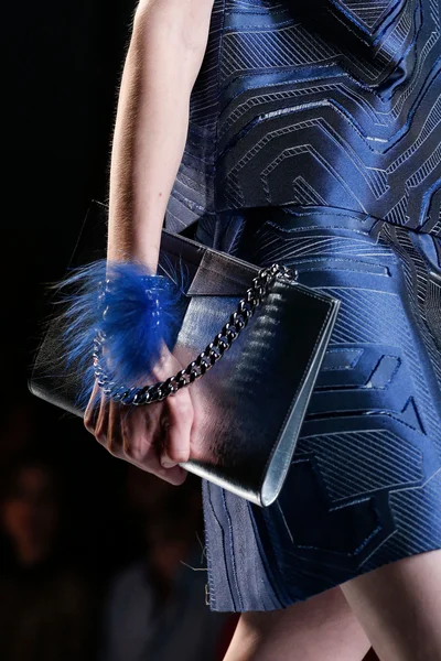 Look 46